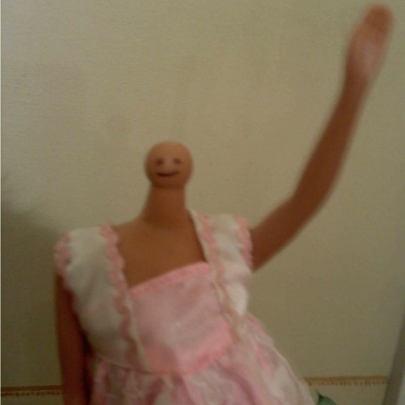 Meet your Posher, Andres - Picture 1 of 1